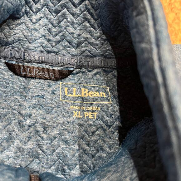 LL Bean Flexforward Quilted Pullover Sz XL Petite Half Zip Outdoor Blue Hiking - Picture 3 of 7